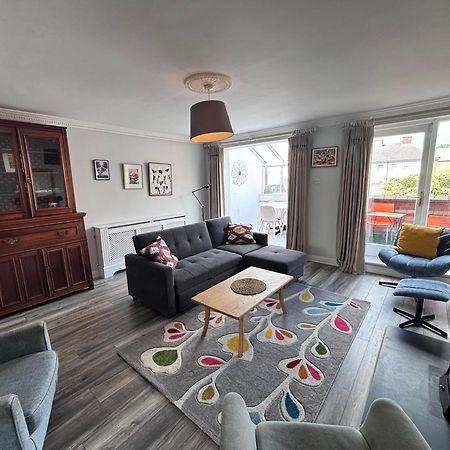Central, Comfortable And Spacious 4 Bed Duplex ダブリン エクステリア 写真